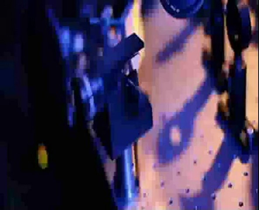 duvarların arkasını gösteren kamera