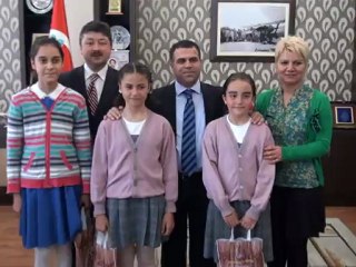23 Nisan Etkinliklerinde Öğrenci Hafsa Eğerciler Başkan Oldu