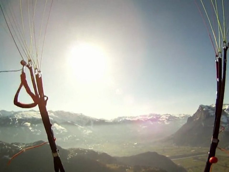 Paragliding fun - Gaflei (FL) March 2012