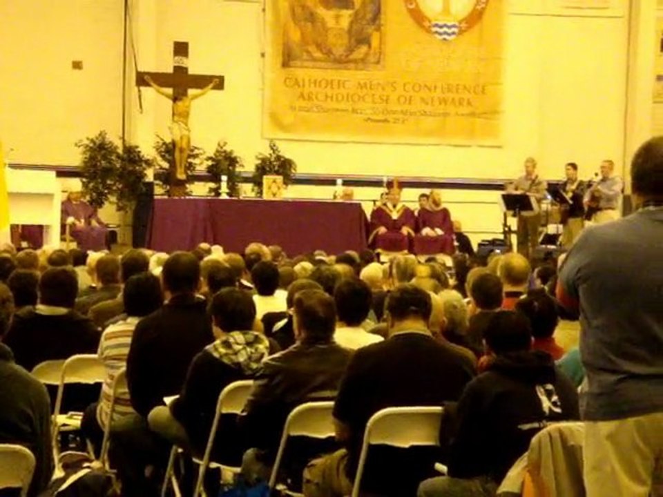 Conferencia De Hombres