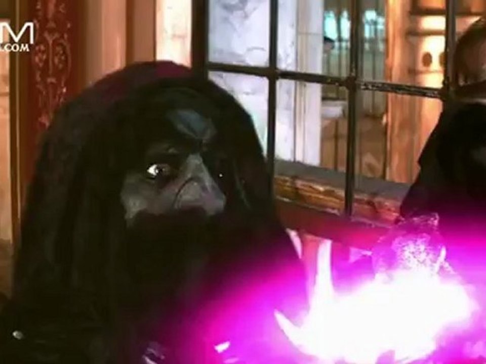 PhuThuyoNewYor_clip1