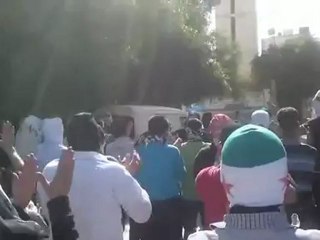 فري برس دمشق مظاهرة جامع الكفرسوسي جمعة سنتصر ويهزم الأسد 20 4 Damascus