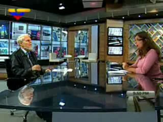 (VÍDEO) Contragolpe del día jueves 19.04.2012 entrevista a Luis Britto García  2/2