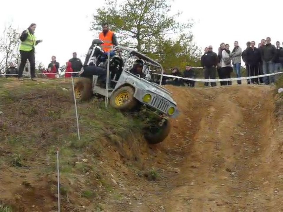 Trial 4x4 Corcoué sur Logne 2012