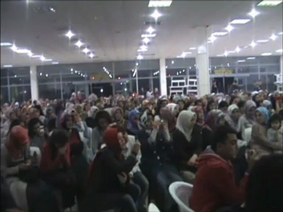 taha ağlama karanfil