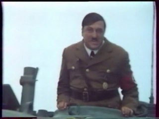 Le fuhrer en folie (1976) - extrait