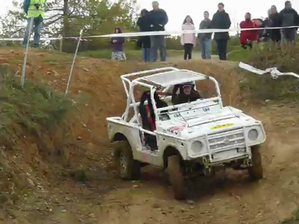 Trial 4x4 Corcoué sur Logne 2012