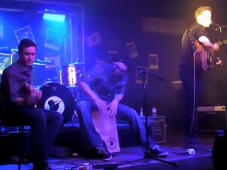 ( Lana Del Rey - Video Games cover )   Clockworks    au  Temple Café Concert  à Ajaccio