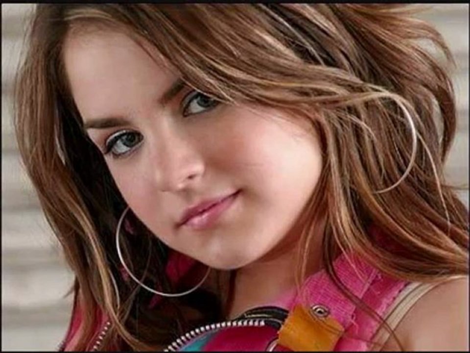 MuRaT.!!!!!!!!!!!! ELLERİM ayrılsa gözlerim ayrılmaz dursun bedirhan MuRaT.!!!!!!!!!!!!!