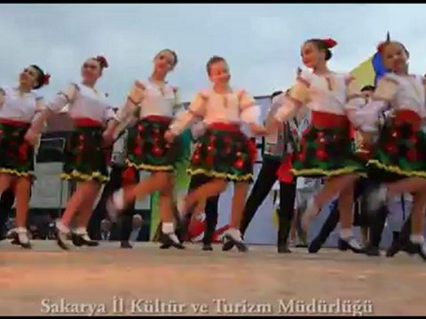 Sakarya 8. Uluslararası Egemenlik Haftası Halk Oyunları Festivali