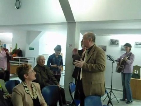 Cenacul Universul Prieteniei- 21 aprilie 2012, Liviu Apetroaie se Ganea Popa Denisa