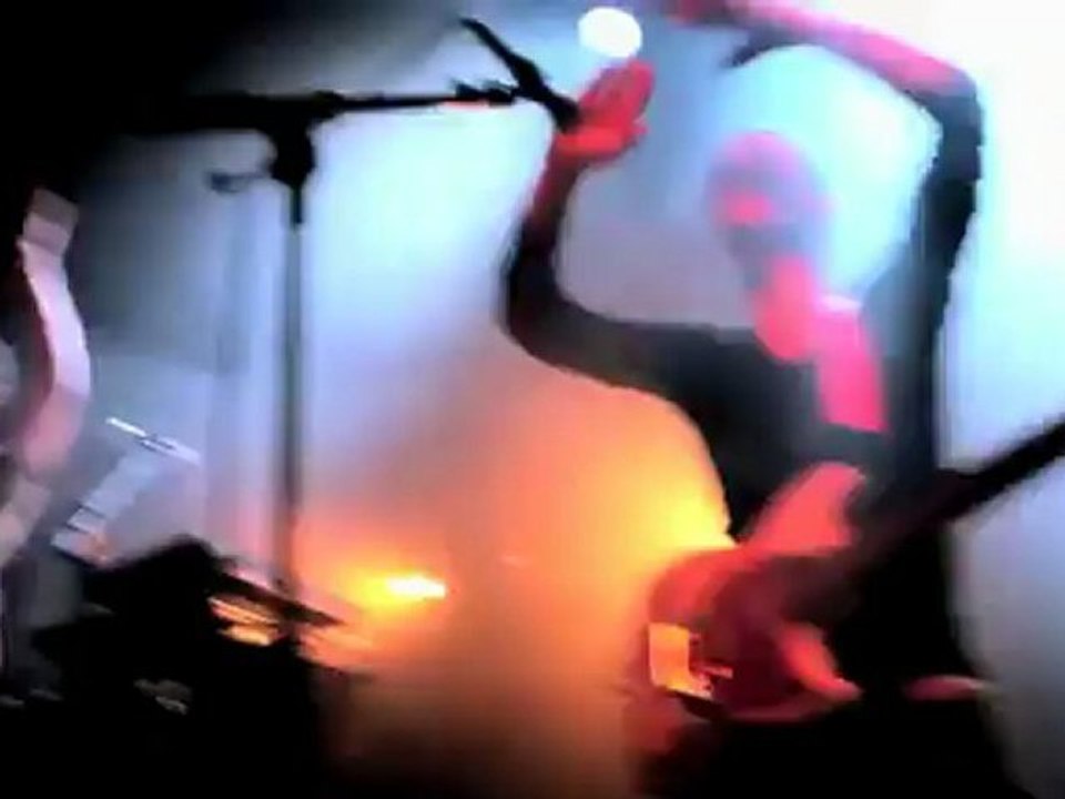ALaN CocK LiVe!