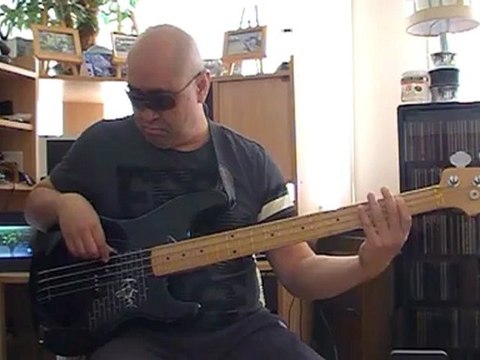 Could you be loved Bob Marley basscover Bob Roha bassline Aston Familyman Barrett