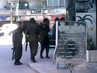 فري برس ريف دمشق داريا توزيع القناصة لقمع المظاهرات 20 4 2012 Damascus