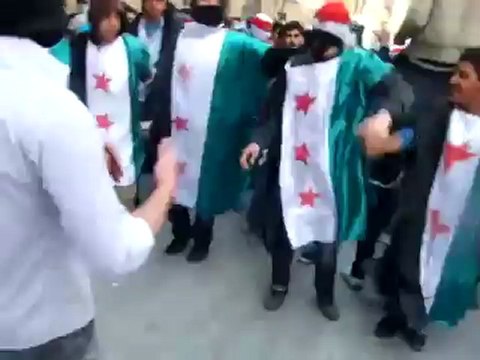 فري برس ريف دمشق التل مظاهرة حاشدة يلعن روحك ياحافظ 20 4 2012 Damascus