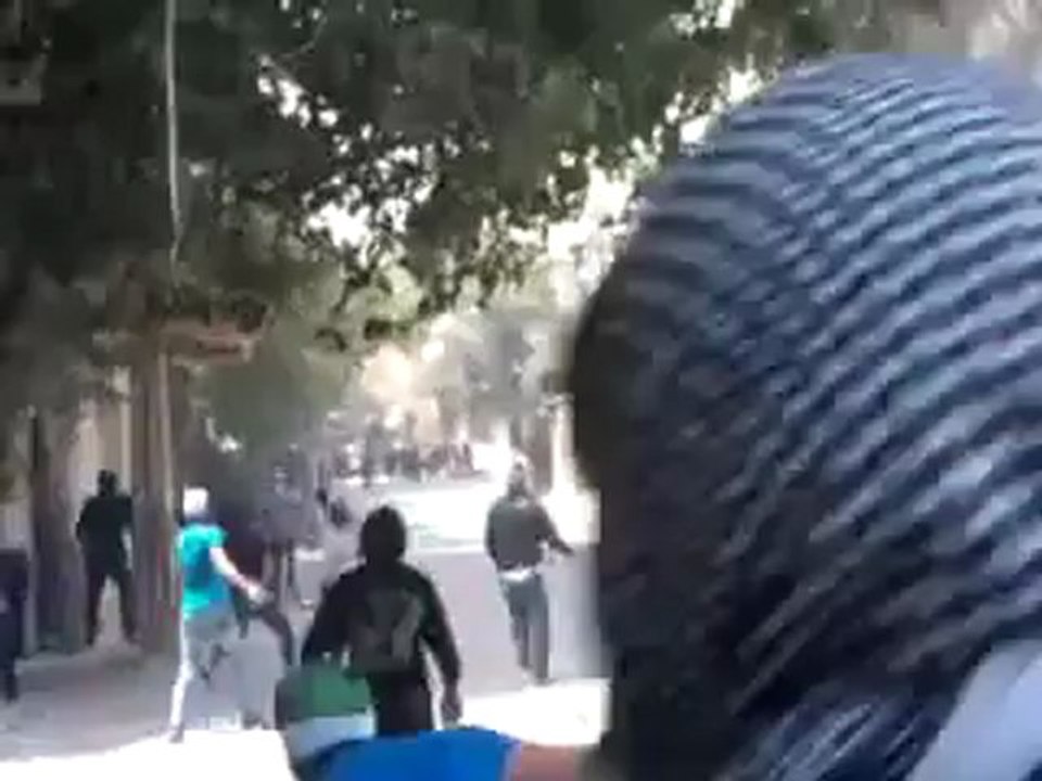 فري برس ريف دمشق التل  هجوم الاعصابات الاسدية على الاحرار 20 4 2012 Damascus