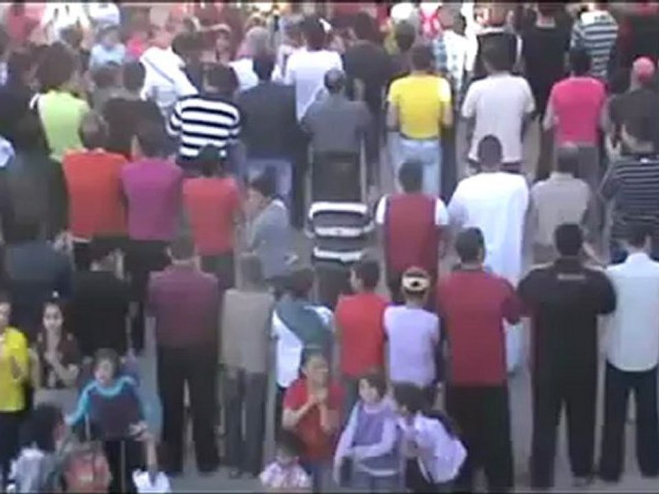 فري برس درعا الحراك مظاهرة نصرة للمدن المحاصرة 21 4 2012 Daraa