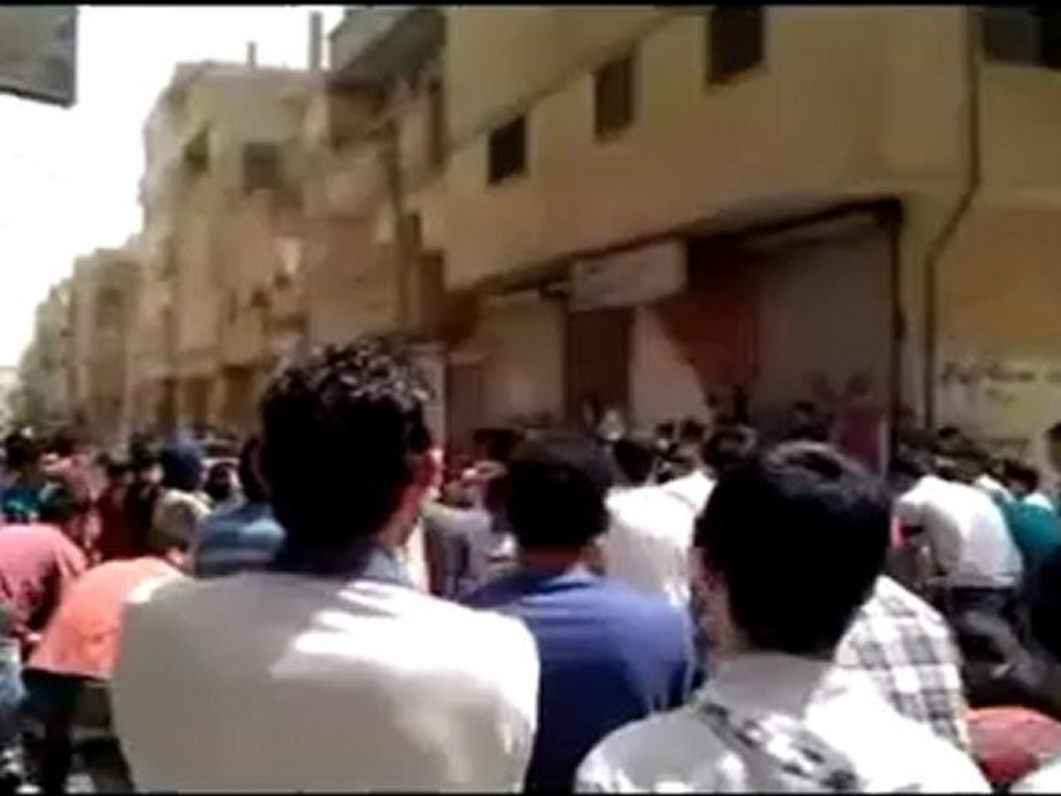 فري برس  دير الزور أبطال الحميدية في جمعة سننتصر ويهزم الأسد   20 4 2012 DeerALzoor