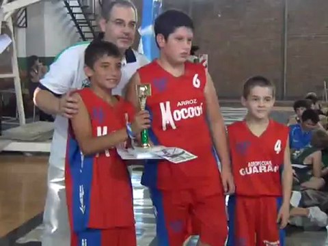 7mo Encuentro de Mini Basquet (Reconquista) Entrega de presentes