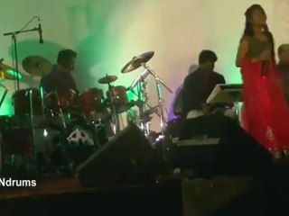 Aadavaralam-Srinishia-London Super Singer Night 2012 -