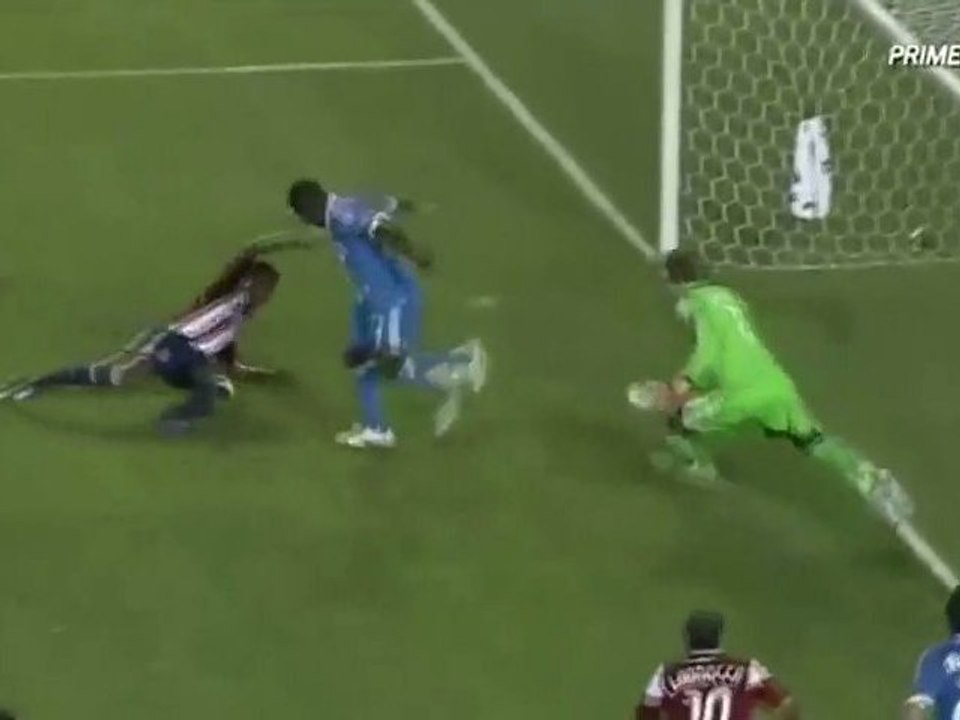 Freddy Adu est encore là, et il marque !