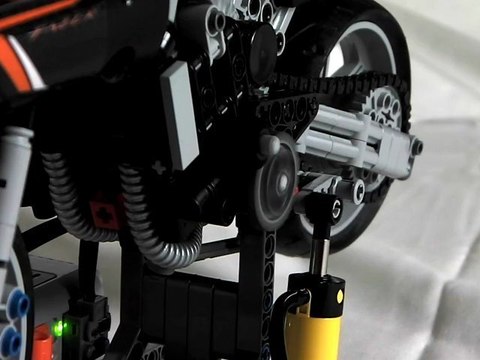 Lego Technic FZ-6 Fazer S2
