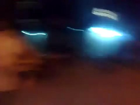 فري برس دمشق حي التضامن اطلاق نار مباشر على المظاهرة 21 4 2012Damascus