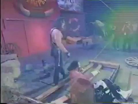 WWE-Universal.Fr - Randy Savage VS Sting P1 (Spring Stampede 98)