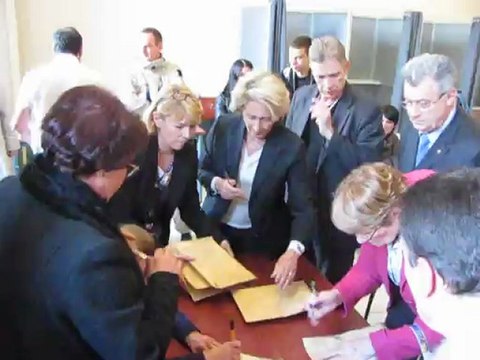 C. Cayeux lance le dépouillement à Beauvais