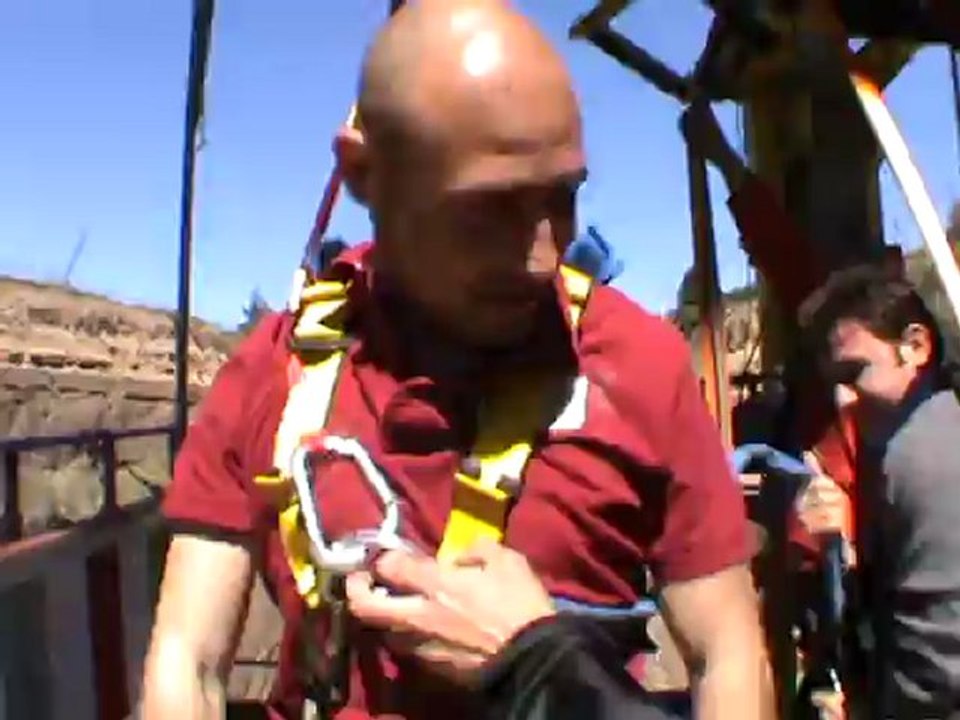 Zulu Bungy at Corinth Canal-VASILIS-FILIPPOS-KOSTAS(22-4-2012)