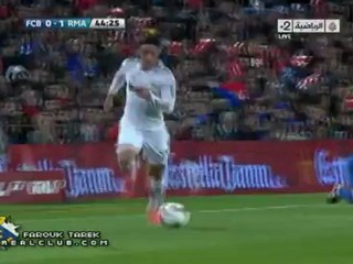 مرور رائع  لأوزيل من لاعبي برشلونة