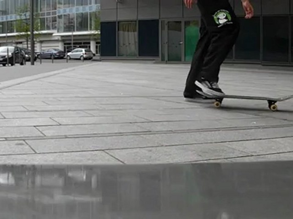 Out 1 -Fackie Shovit