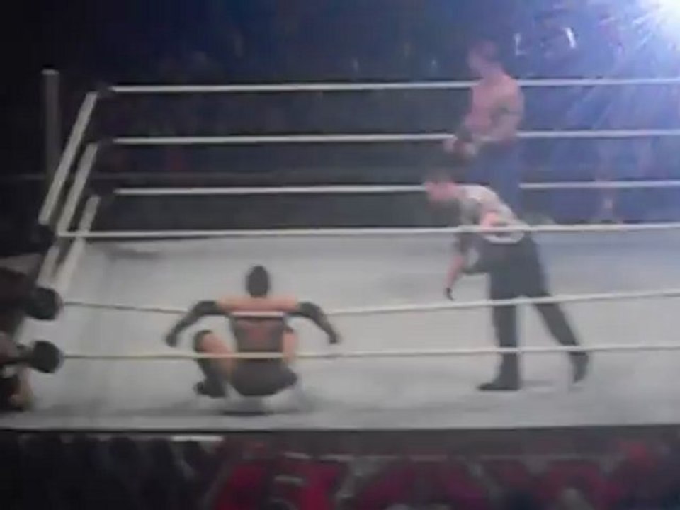 John Cena vs The Miz à Paris Bercy