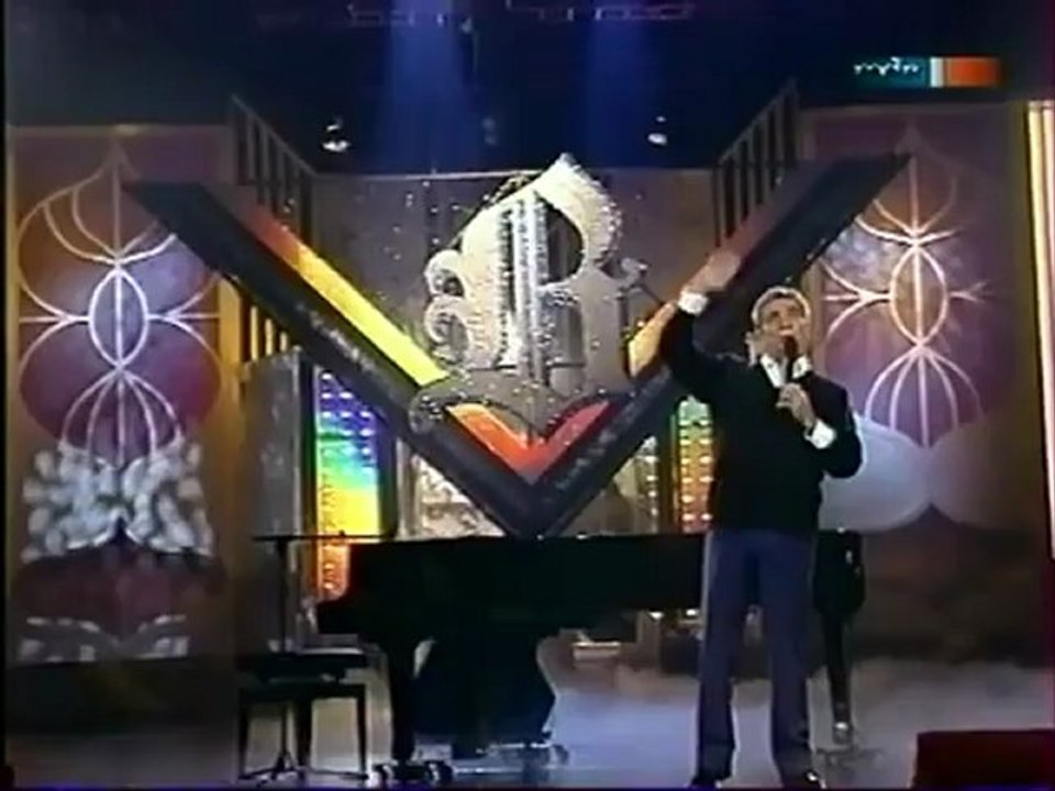 ✿ L'important c'est la rose croix moi [ Gilbert Bécaud ]