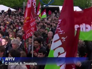 Jean-Luc Mélenchon appelle à "battre Sarkozy" le 6 mai
