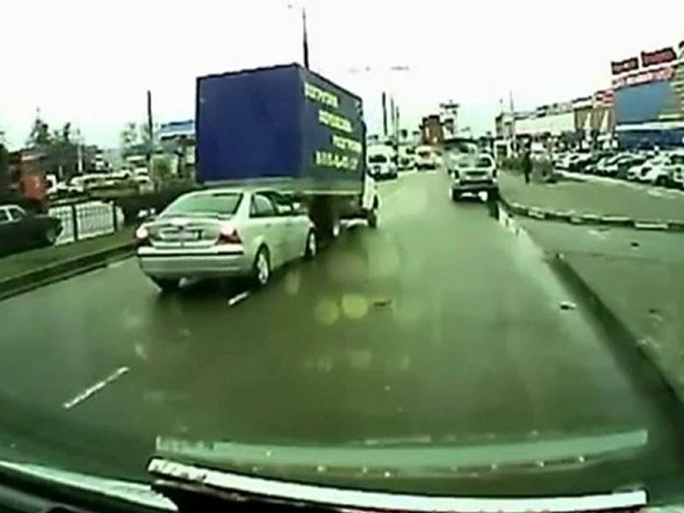 Compilation crash de voiture de la semaine #14