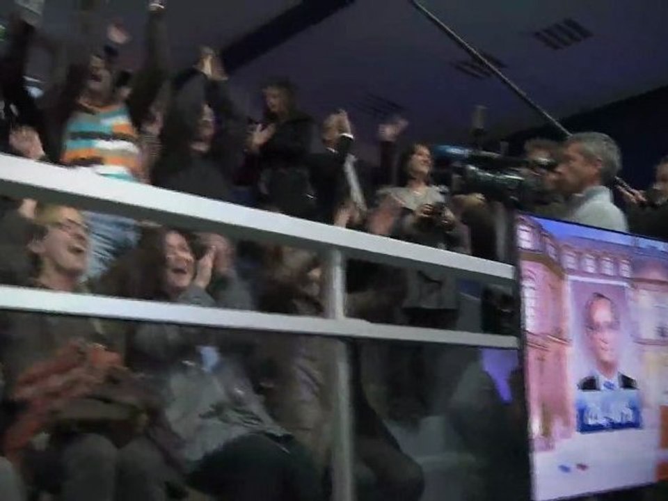 Ambiance à Tulle à l'annonce des résultats de F. Hollande au 1er tour