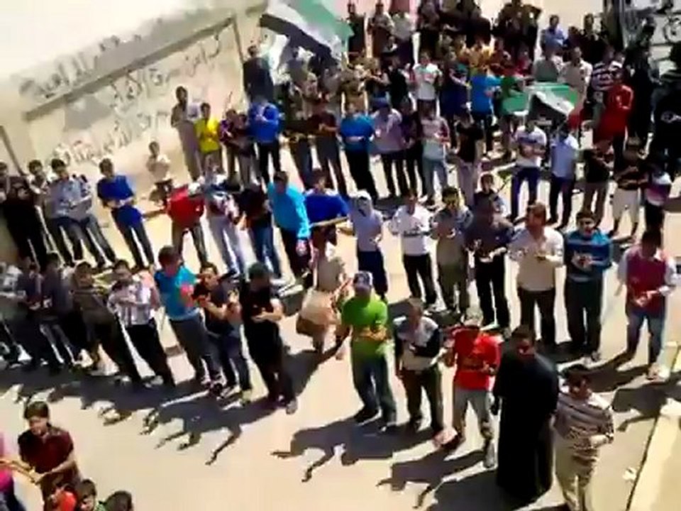 فري برس حماة المحتلة  كفرزيتا  مظاهرة حاشدة بمناسبة الذكرى الأولى لخروج أول مظاهرة في المدينة 22 04 2012 Hama