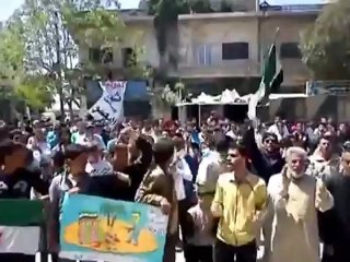 فري برس إدلب كفرنبل في ساحة الحرية وسط المدينة لن نركع22 4 2012ج1 Idlib