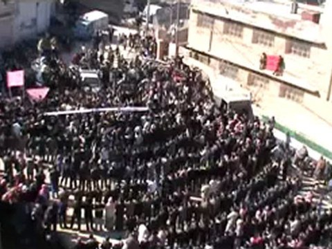 فري برس ادلب جبل الزاوية سرجة مظاهرة حاشدة يوم الأحد 22 4 2012 Idlib