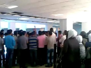 فري برس درعا المحطة مظاهرة احرار وحرائر جامعة الاقتصاد 22 4 2012 ج1 Daraa