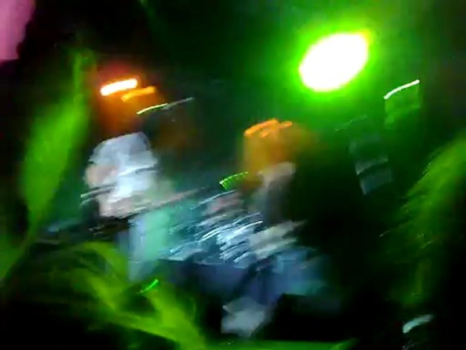 Rock And Roll All Stars- Argentina- 22-04-12- Welcome To The Jungle- Sebastian Bach