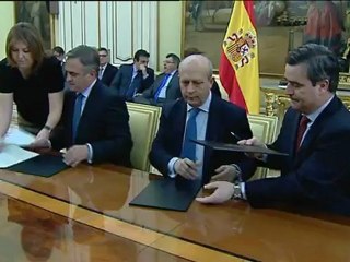 Los clubes de fútbol podrían ser expulsados de la Liga por su deuda