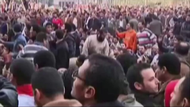 Egitto - Mubarak processato in piazza Tahrir