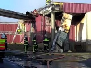 Sains-du-Nord incendie aux anciennes filatures