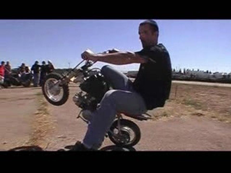 Stunt-lyon.com-050828-beaucaire-final