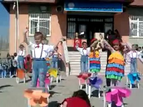 HASAKÖY ŞEHİT CEMAL ÖZCAN İ.Ö.O ANASINIFI GÖSTERİSİ 2