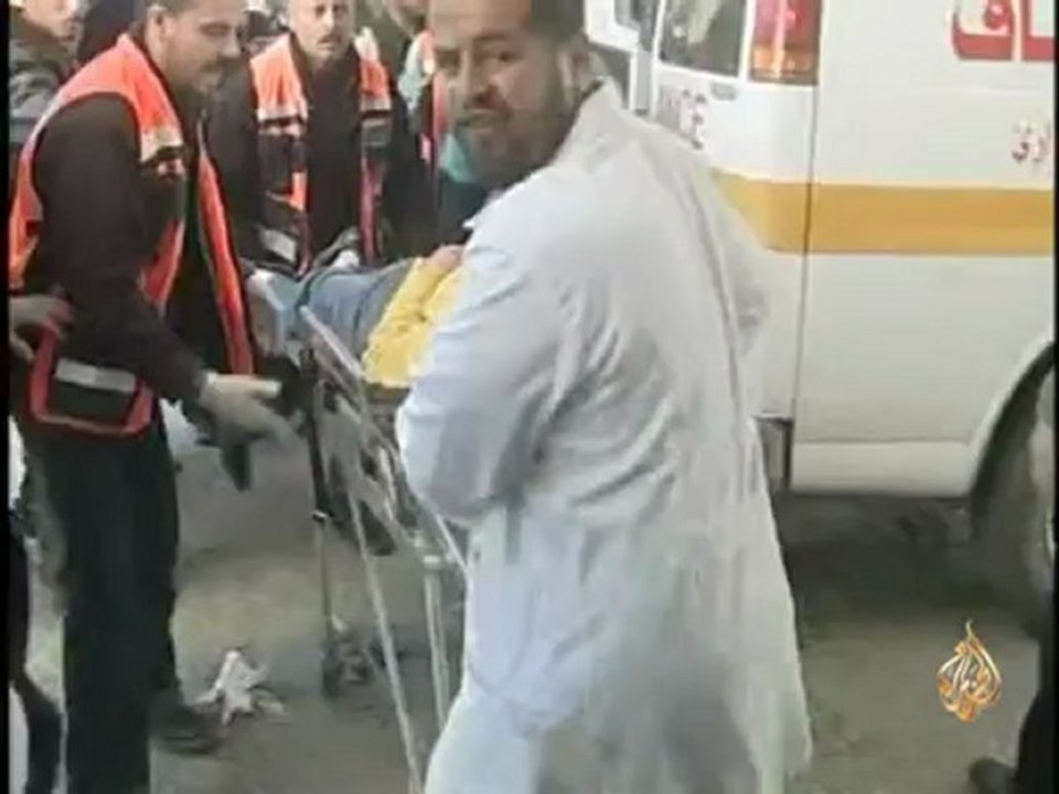 الطيران الحربي الإسرائيلي يواصل قصف قطاع غزة