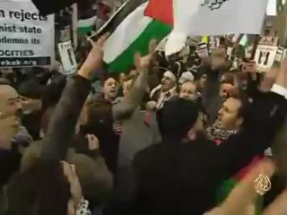 ناشطون سياسيون يتظاهرون في بريطانيا من أجل غزة