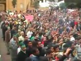 احتجاج آلاف المصريين على استمرار الغارات الإسرائيلية